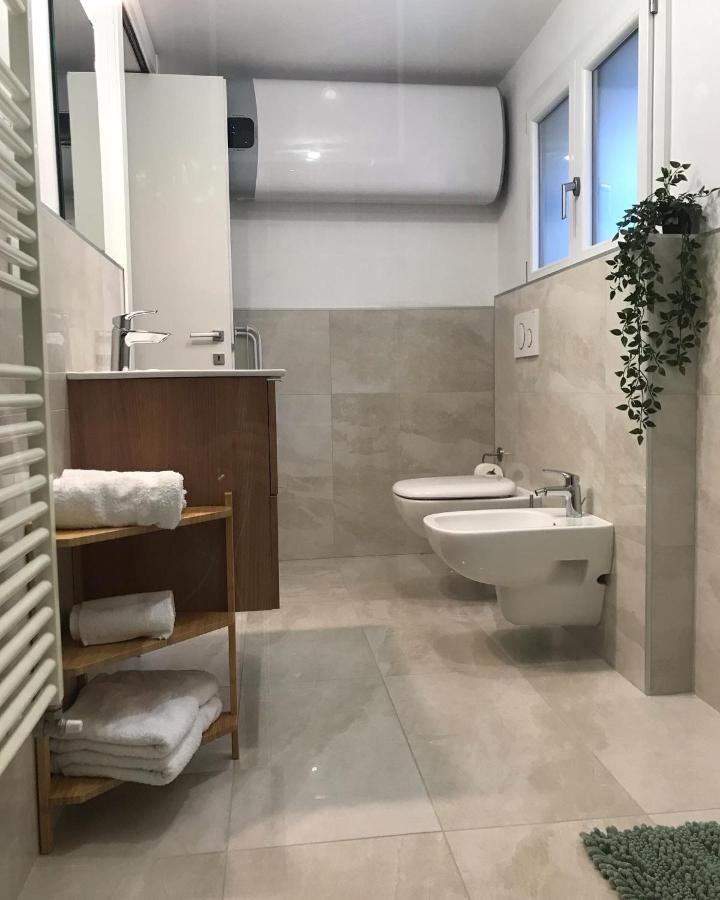 B&B La Boheme Porto Garibaldi Exteriör bild